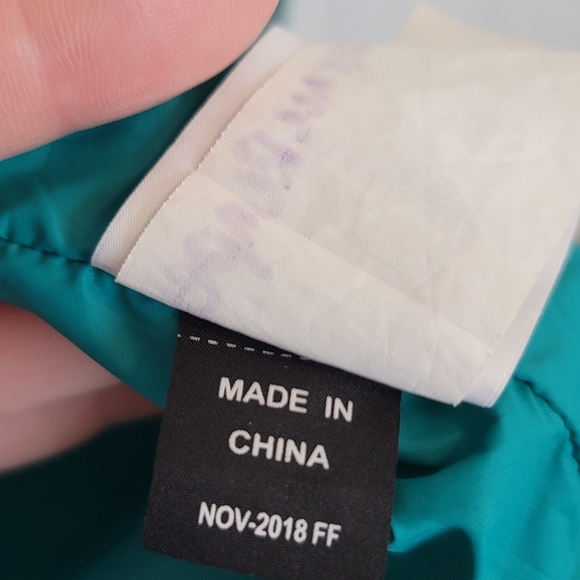 Macpac Jacket - Picture 8 of 12